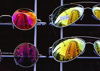 Ad ogni luce il suo colore
